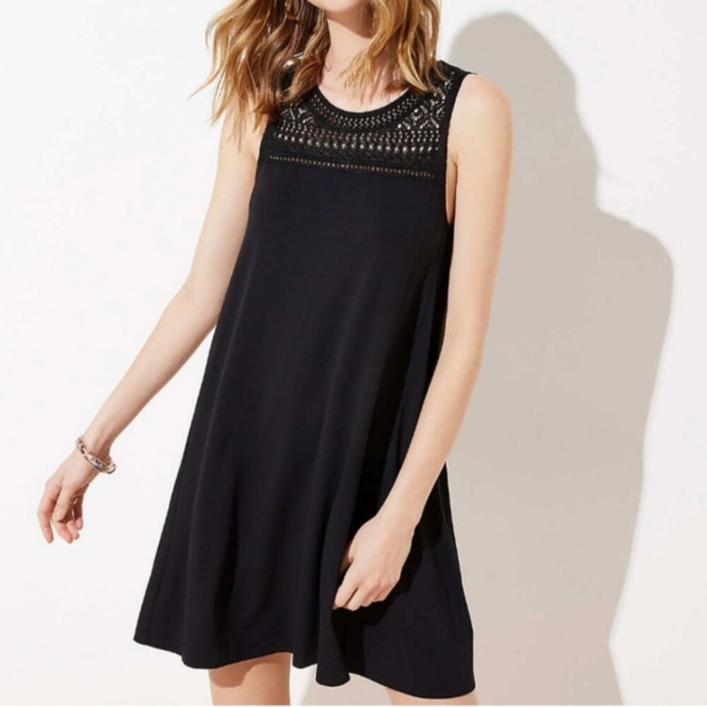 Ann Taylor LOFT Women's Sleeveless Crochet Yoke Neck Swing Dress Size SM Black